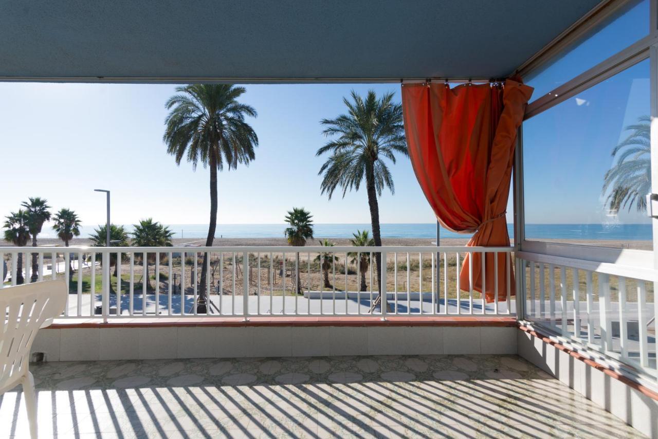Apartamento En 1Era Linea Mar Con Terraza De 25M2 카스테데펠스 외부 사진