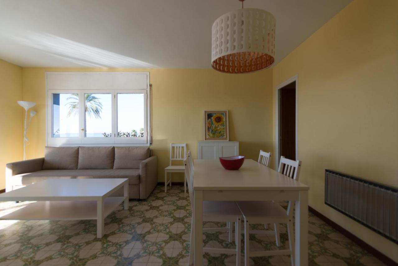 Apartamento En 1Era Linea Mar Con Terraza De 25M2 카스테데펠스 외부 사진