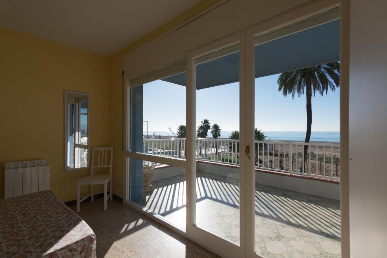 Apartamento En 1Era Linea Mar Con Terraza De 25M2 카스테데펠스 외부 사진